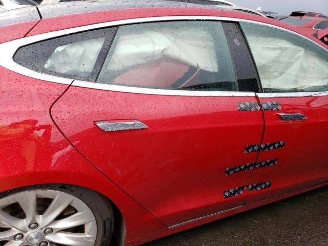 5YJSA1E26JF278619 - 2018 TESLA MODEL S წითელი ფოტო 10