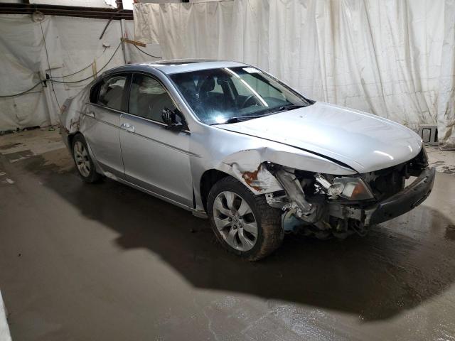 1HGCP26748A085795 - 2008 HONDA ACCORD EX SILVER photo 4