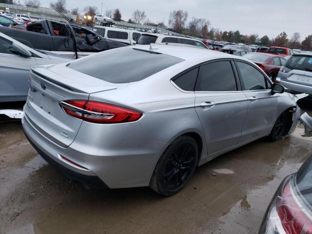 3FA6P0HD6KR275247 - 2019 FORD FUSION SE SILVER photo 3