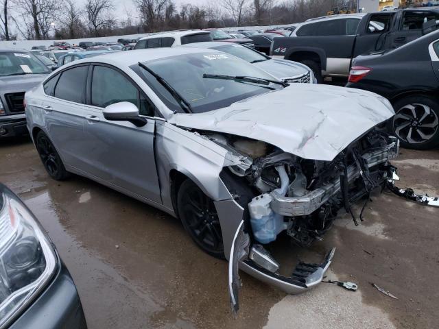 3FA6P0HD6KR275247 - 2019 FORD FUSION SE SILVER photo 4