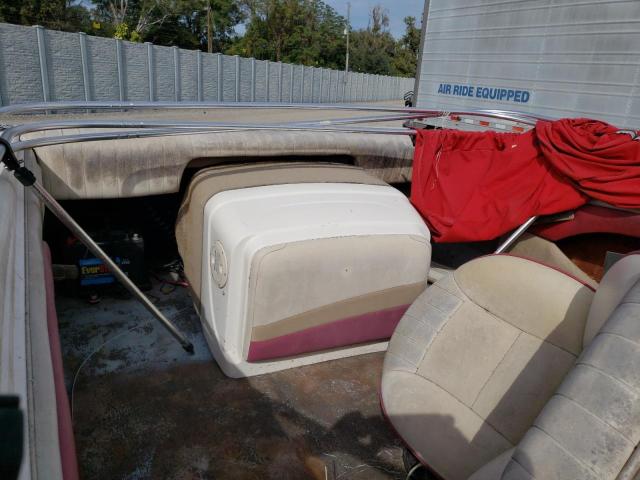 FGB72000C999 - 1999 CHAP BOAT WHITE photo 6