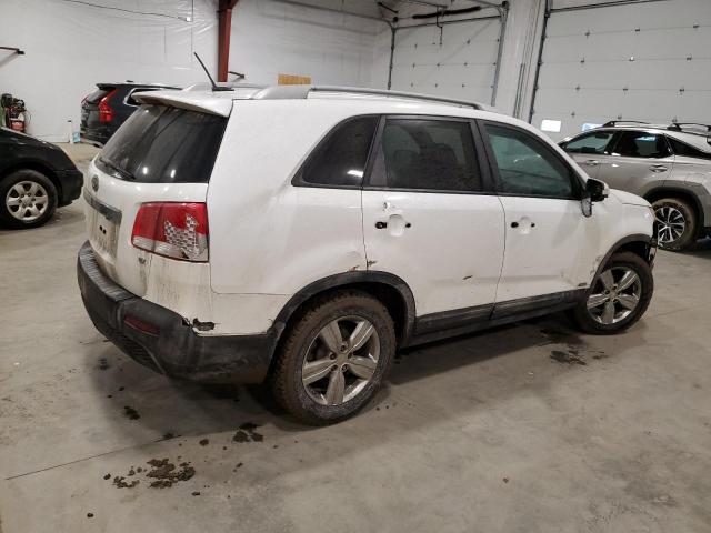 5XYKUCA61DG409237 - 2013 KIA SORENTO EX WHITE photo 3