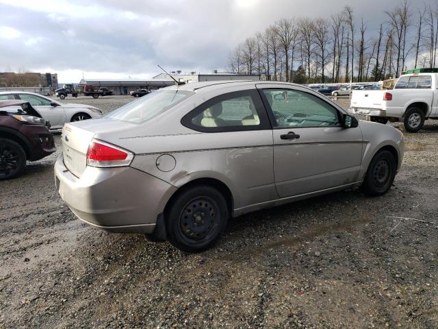 1FAHP32N28W160050 - 2008 FORD FOCUS S/SE SILVER photo 3