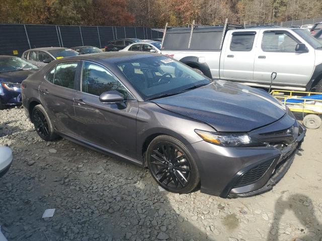 4T1S11AK0PU808942 - 2023 TOYOTA CAMRY SE NIGHT SHADE GRAY photo 4