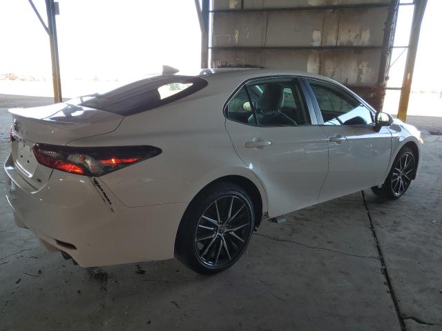 4T1G11AK7PU079148 - 2023 TOYOTA CAMRY SE NIGHT SHADE WHITE photo 3