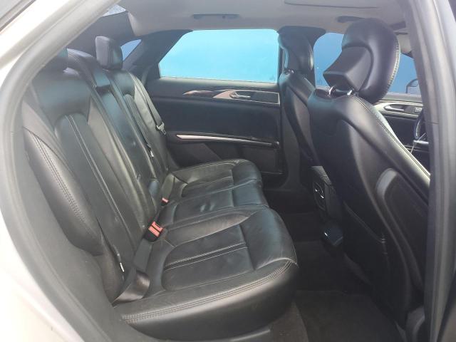 3LN6L2J95GR623999 - 2016 LINCOLN MKZ SILVER photo 10