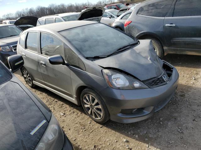 JHMGE8H50DC011162 - 2013 HONDA FIT SPORT GRAY photo 4