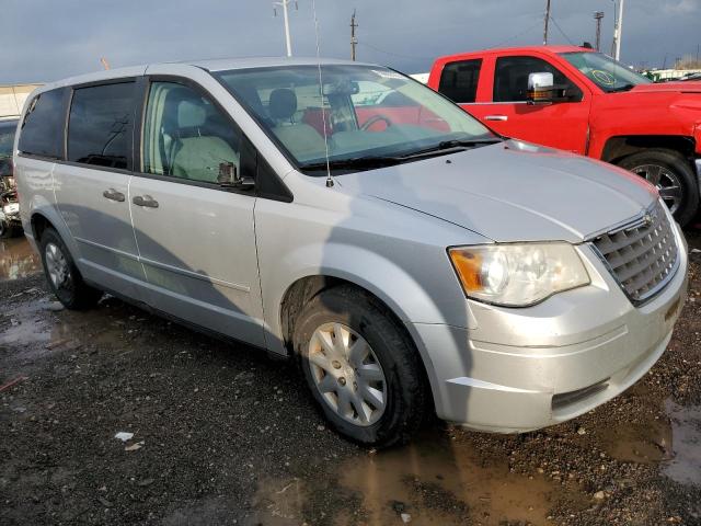 2A8HR44H08R818161 - 2008 CHRYSLER TOWN & COU LX SILVER photo 4