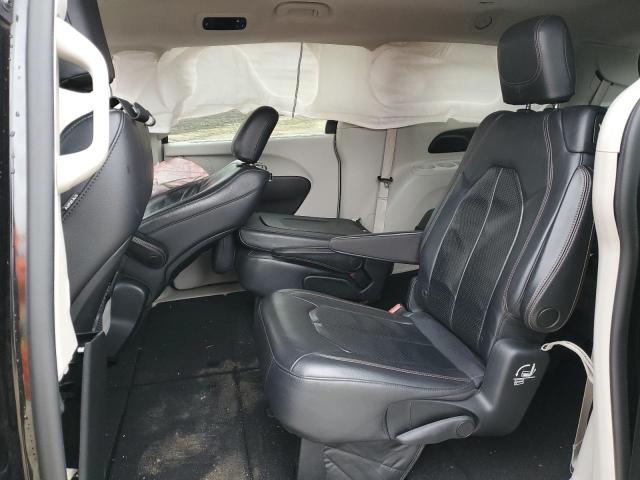 2C4RC1BG8JR104192 - 2018 CHRYSLER PACIFICA TOURING L BLACK photo 11