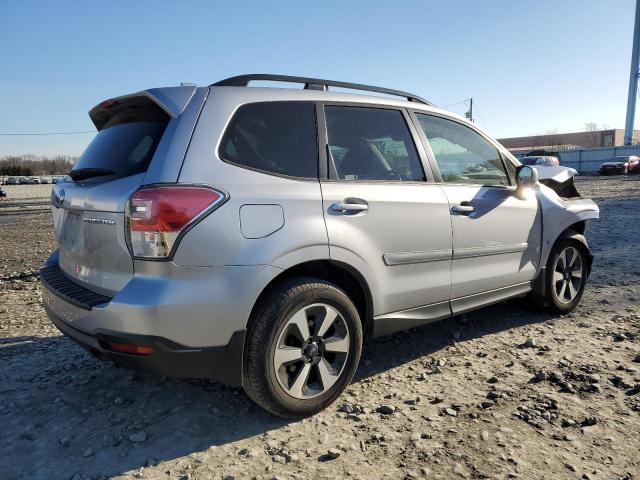 JF2SJAGC8JH539160 - 2018 SUBARU FORESTER 2.5I PREMIUM SILVER photo 3