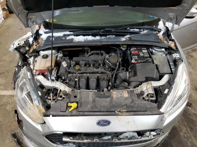 1FADP3F23GL248572 - 2016 FORD FOCUS SE SILVER photo 11