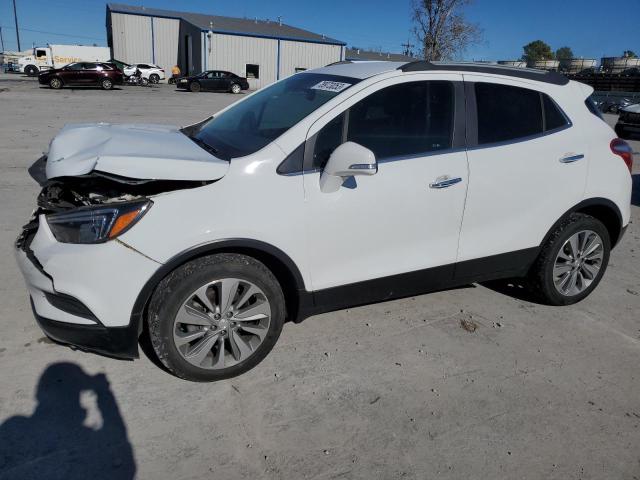 KL4CJASB8JB535947 - 2018 BUICK ENCORE PREFERRED WHITE photo 1