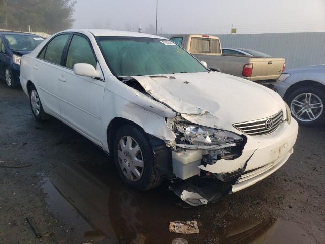 4T1BE32K35U614594 - 2005 TOYOTA CAMRY LE WHITE photo 4