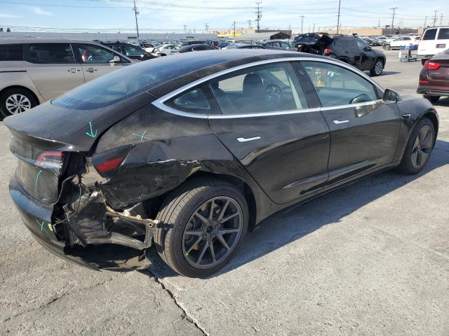 5YJ3E1EA0JF156788 - 2018 TESLA MODEL 3 BLACK photo 3