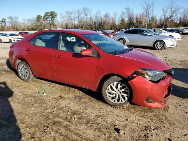 5YFBURHE1JP751343 - 2018 TOYOTA COROLLA L RED photo 4