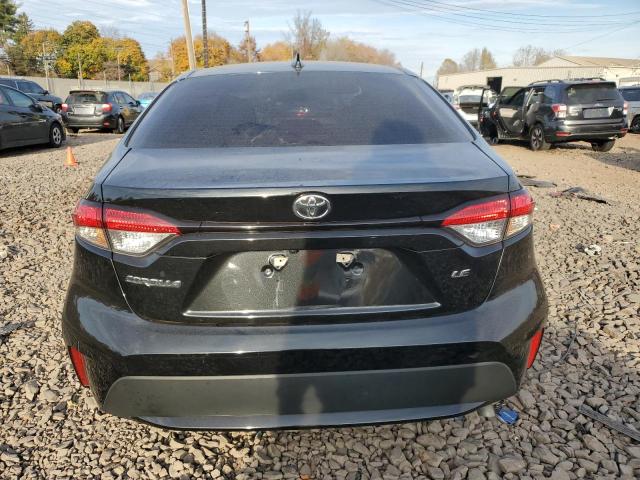 5YFEPMAE8NP365753 - 2022 TOYOTA COROLLA LE BLACK photo 6