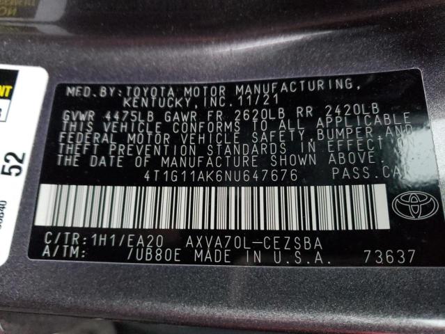 4T1G11AK6NU647676 - 2022 TOYOTA CAMRY SE GRAY photo 12