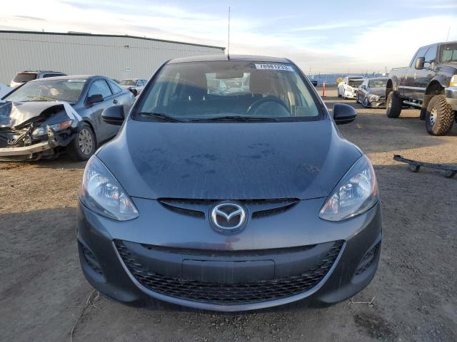 JM1DE1KY6D0165763 - 2013 MAZDA MAZDA2 GRAY photo 5