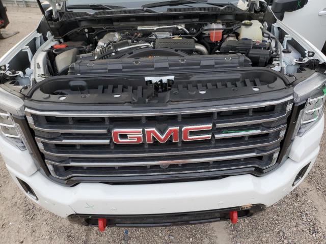 1GT49PEY1NF299758 - 2022 GMC SIERRA K2500 AT4 WHITE photo 11