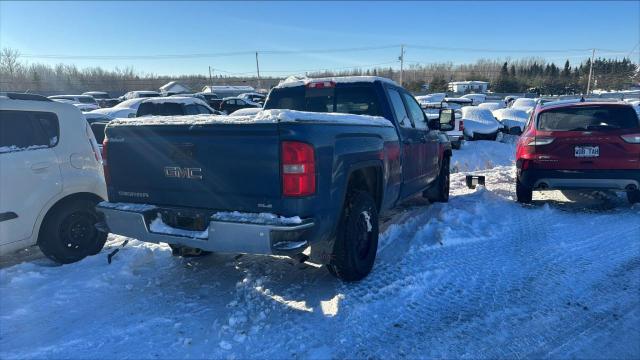 1GTV2MEC7HZ172429 - 2017 GMC SIERRA K1500 SLE BLUE photo 3