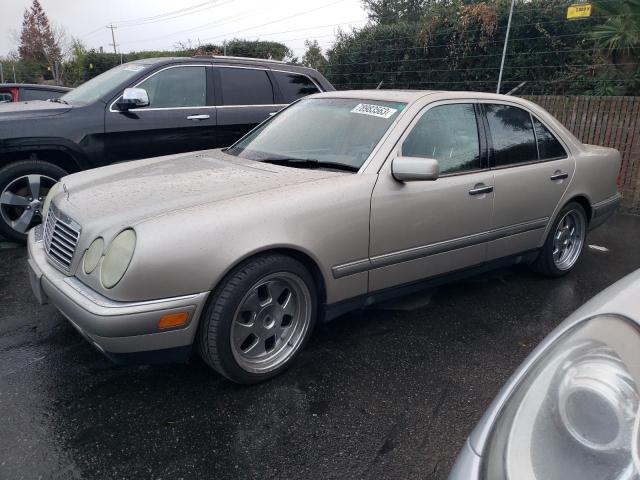 WDBJF55F2VJ033451 - 1997 MERCEDES-BENZ E320 320 SILVER photo 1