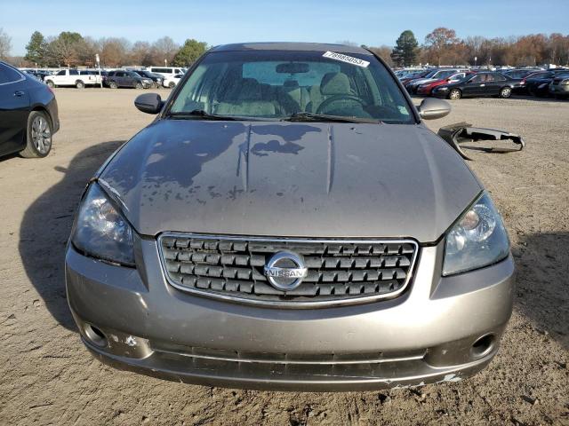 1N4AL11D95N401551 - 2005 NISSAN ALTIMA S SILVER photo 5