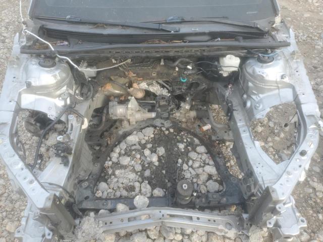 4T1B11HK3JU087738 - 2018 TOYOTA CAMRY L SILVER photo 11