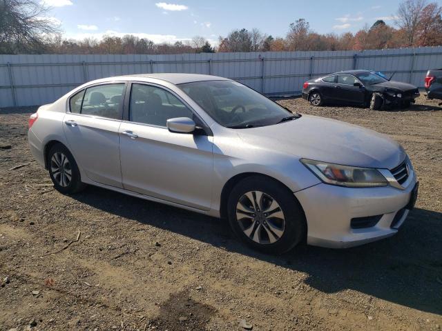 1HGCR2F32DA142836 - 2013 HONDA ACCORD LX SILVER photo 4