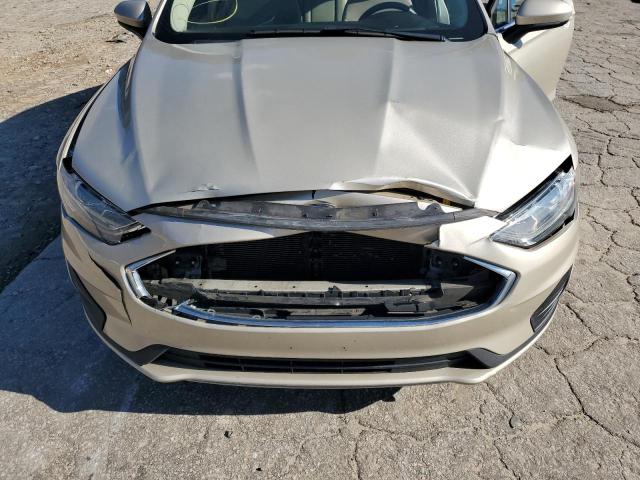 3FA6P0LU6KR241526 - 2019 FORD FUSION SE GOLD photo 11