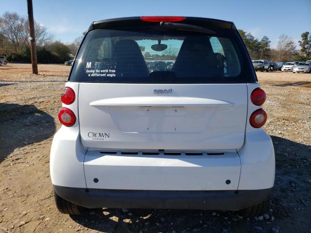 WMEEJ31X69K306722 - 2009 SMART FORTWO PURE WHITE photo 6