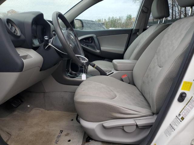 2T3BF4DV7CW222555 - 2012 TOYOTA RAV4 WHITE photo 7