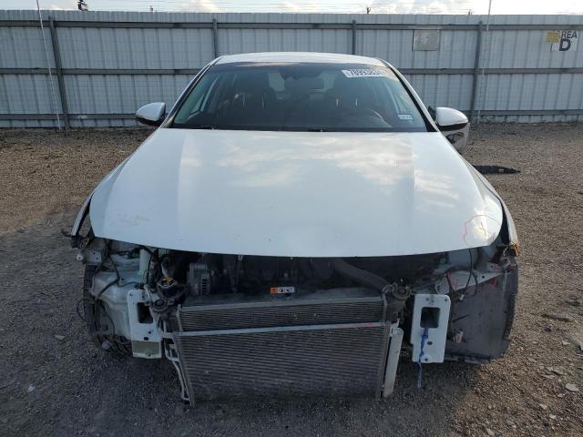 5XXGT4L32KG282775 - 2019 KIA OPTIMA LX WHITE photo 5