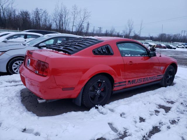 1ZVHT80N865233346 - 2006 FORD MUSTANG RED photo 3