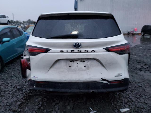 5TDYRKEC0MS014362 - 2021 TOYOTA SIENNA XLE WHITE photo 6