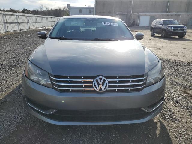 1VWAT7A38FC005996 - 2015 VOLKSWAGEN PASSAT S GRAY photo 5