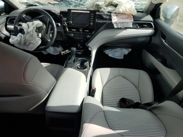 4T1G11AK2RU856662 - 2024 TOYOTA CAMRY SE NIGHT SHADE SILVER photo 8