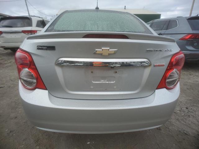 1G1JE5SB1G4143987 - 2016 CHEVROLET SONIC LTZ SILVER photo 6