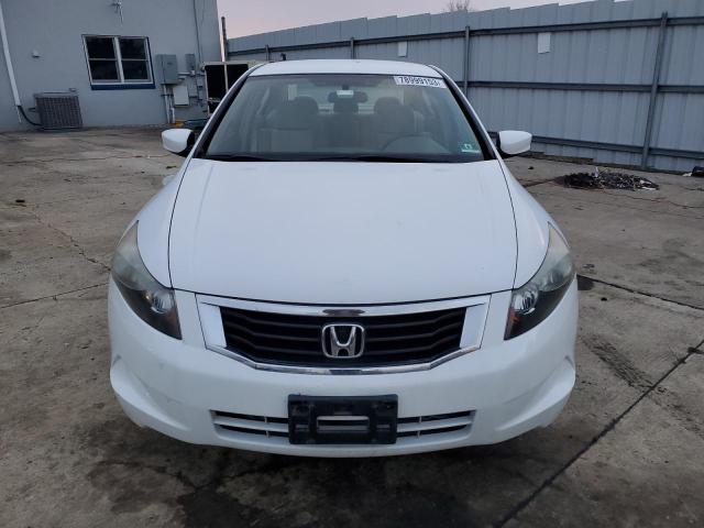 1HGCP263X8A093039 - 2008 HONDA ACCORD LX WHITE photo 5