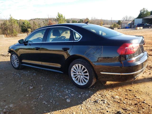 1VWBS7A38GC015839 - 2016 VOLKSWAGEN PASSAT SE BLACK photo 2