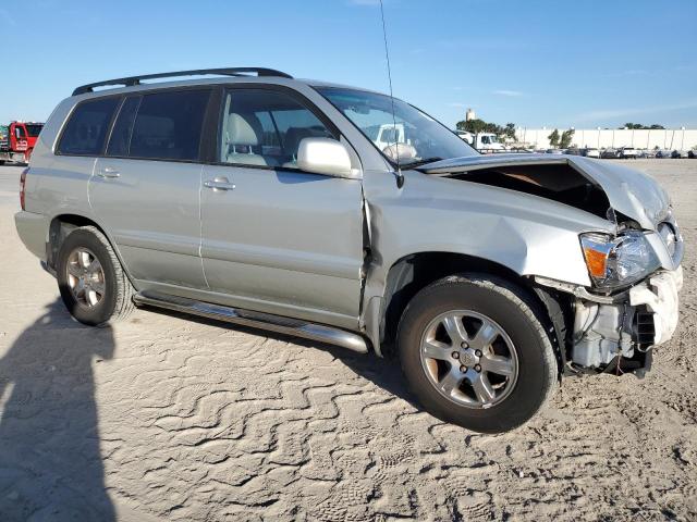 JTEEP21A040031125 - 2004 TOYOTA HIGHLANDER SILVER photo 4