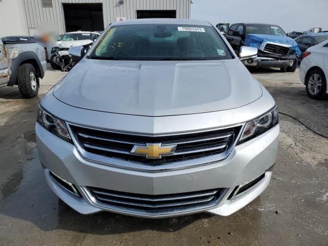 2G1125S35J9135364 - 2018 CHEVROLET IMPALA PREMIER SILVER photo 5