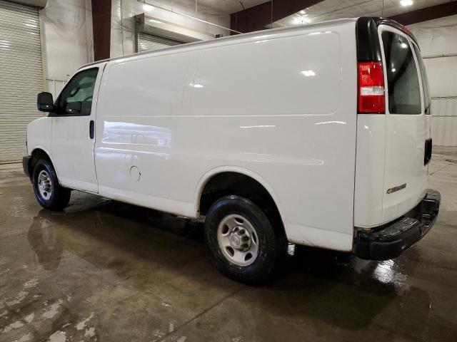 1GCWGAFP0M1154482 - 2021 CHEVROLET EXPRESS G2 WHITE photo 2