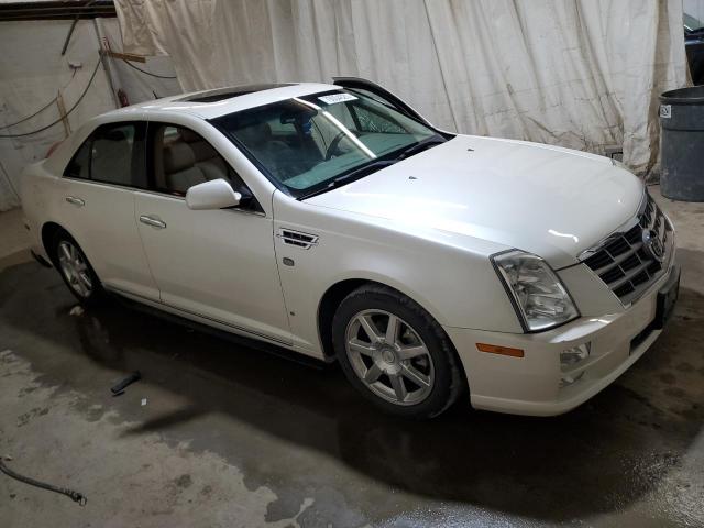 1G6DW67V680162749 - 2008 CADILLAC STS WHITE photo 4