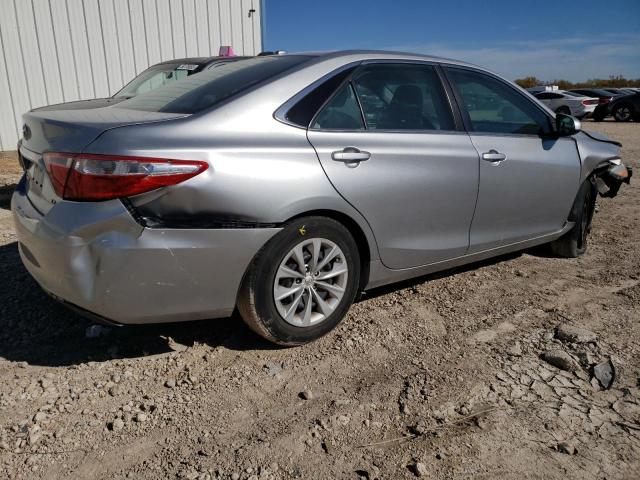 4T4BF1FK4GR516579 - 2016 TOYOTA CAMRY LE SILVER photo 3