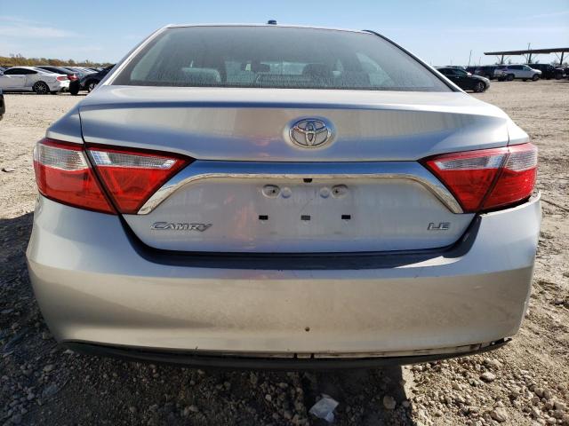 4T4BF1FK4GR516579 - 2016 TOYOTA CAMRY LE SILVER photo 6