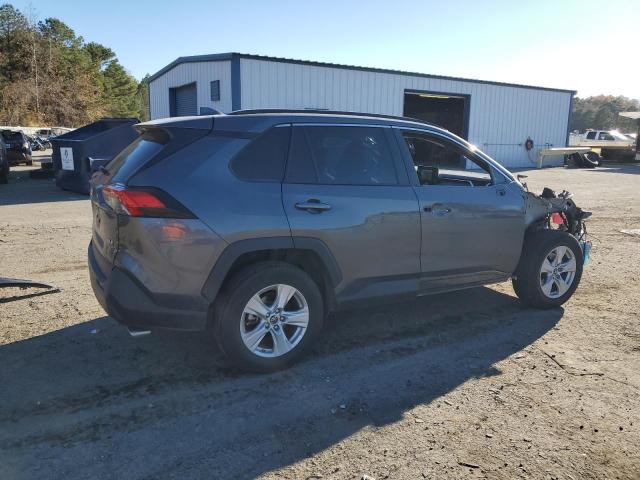 JTMW1RFV3KD009026 - 2019 TOYOTA RAV4 XLE GRAY photo 3