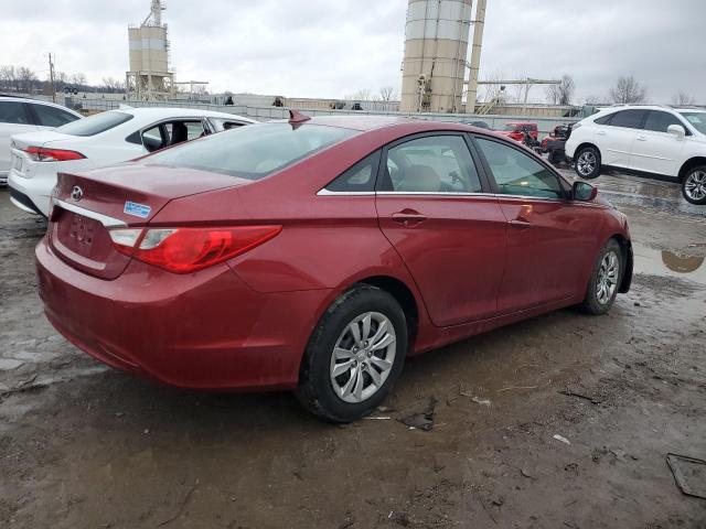 5NPEB4AC5BH056120 - 2011 HYUNDAI SONATA GLS RED photo 3