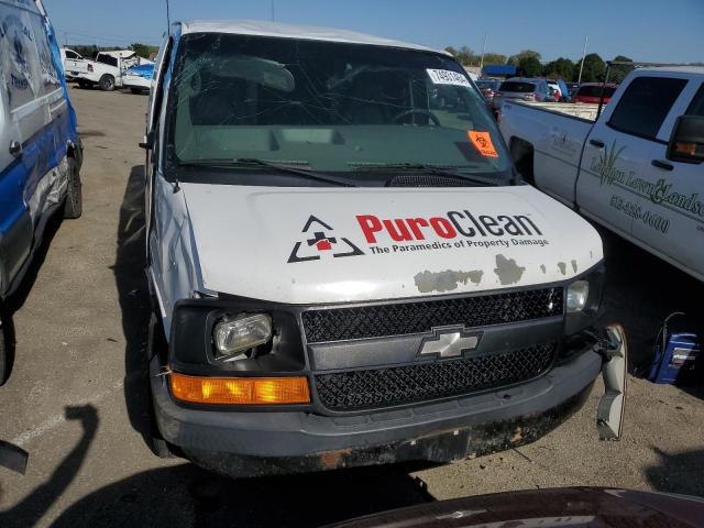 1GCGG29C281221625 - 2008 CHEVROLET EXPRESS G2 WHITE photo 5