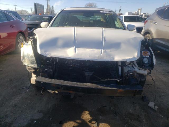 1N4BA41E74C844375 - 2004 NISSAN MAXIMA SE WHITE photo 5