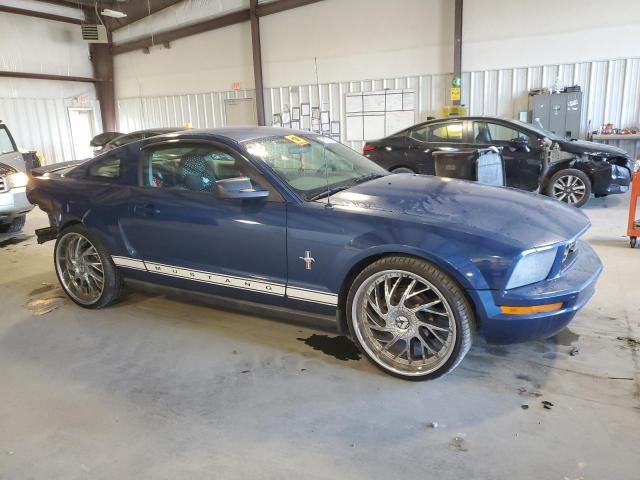 1ZVHT80N185157164 - 2008 FORD MUSTANG BLUE photo 4